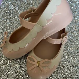 Mini Melissa - Used but in good condition Size 10